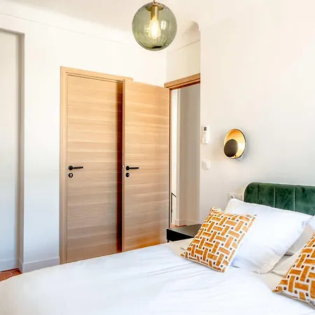 Le Louis L Rooftop Views L Shellter Apartment *