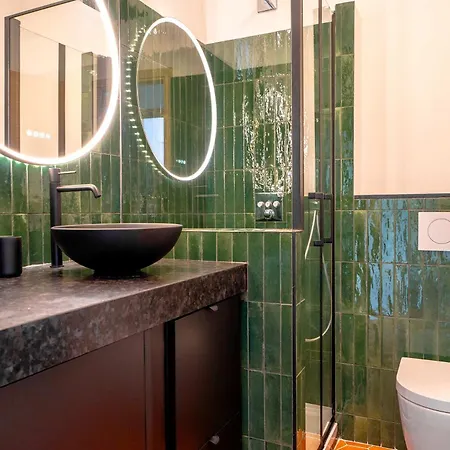 Le Louis L Rooftop Views L Shellter * Saint-Tropez